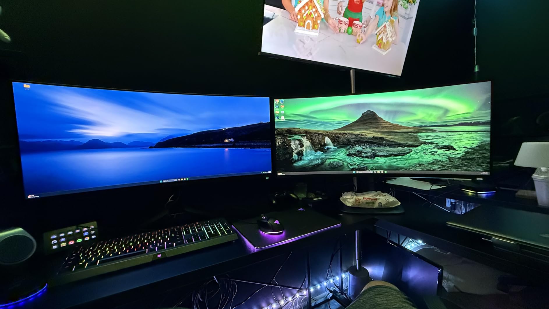 Alienware AW3423DWF Curved QD-OLED Gaming Monitor - 34-inch Quantum Dot, 0.1Ms 165Hz 21:9, 99.3% DCI-P3 Color Gamut, VESA DisplayHDR, 400, AMD FreeSync Premium Pro - Black customer photo 1