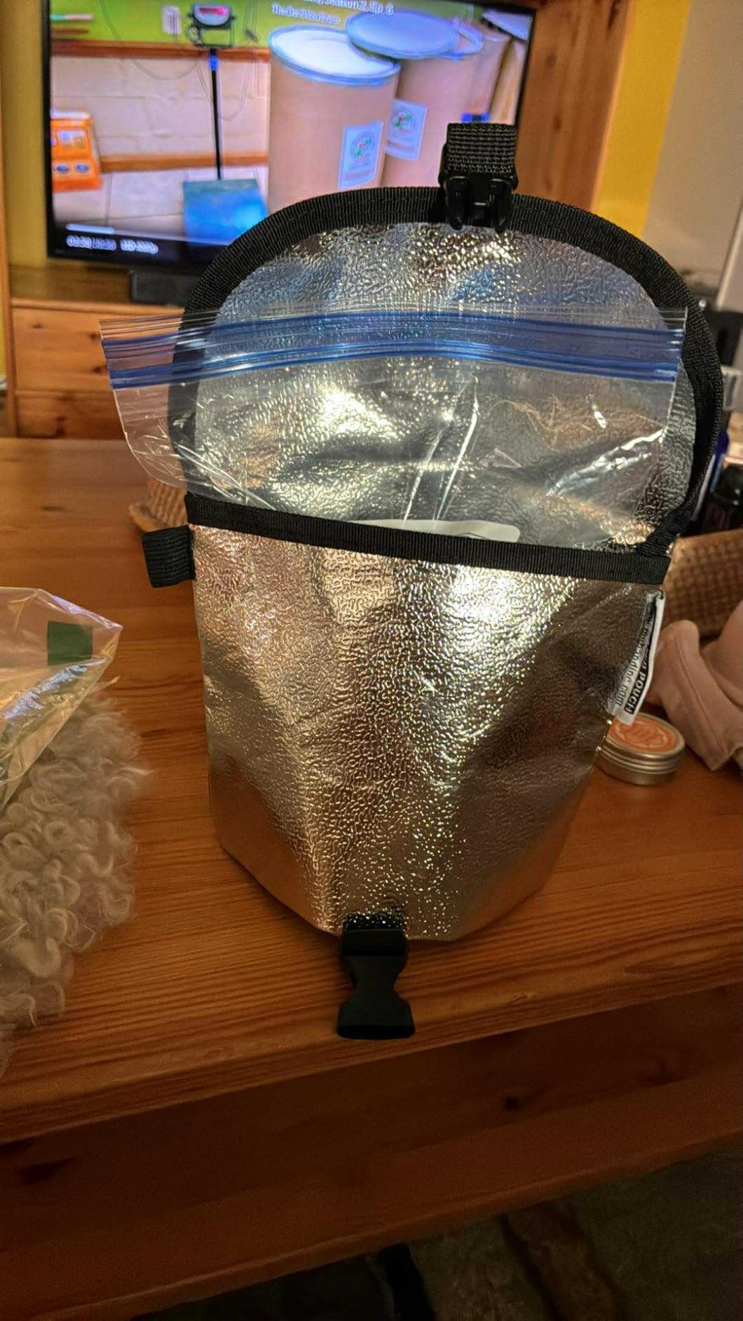 MyBand Insulated Food Cozy for Backpacking - Fits Quart Bags – Dimensions 5.5”x7” customer photo 1