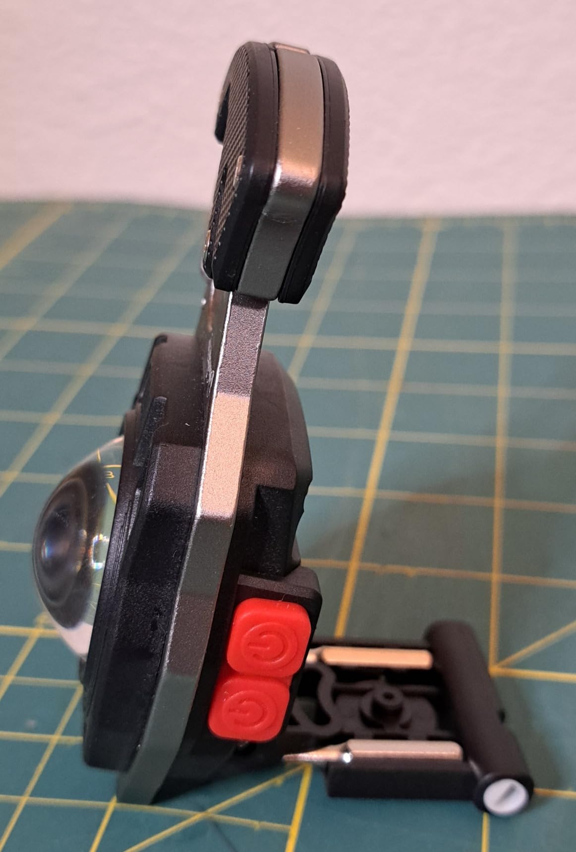 Father's Day Gift for Dad - LED Flashlight Multitool Keychain with Magnet, EDC Emergency Tool, Carabiner, Bottle Opener, Screwdriver, Camping & Survival Gear for Men customer photo 1