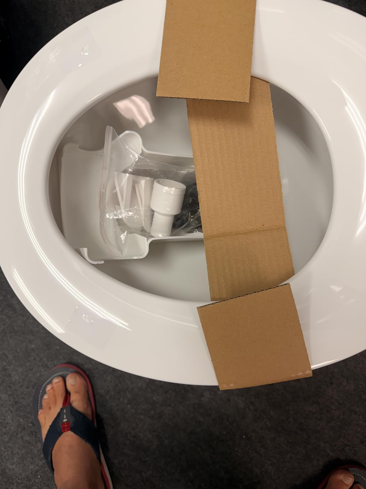 SEAFLO 12V Electric Flush Marine Toilet - Large Size Marine Head - Corrosion Resistant Construction - Built-In Backflow Preventer - Stainless Steel Shaft - Permanent Magnet Motor - 4 Year Warranty customer photo 1