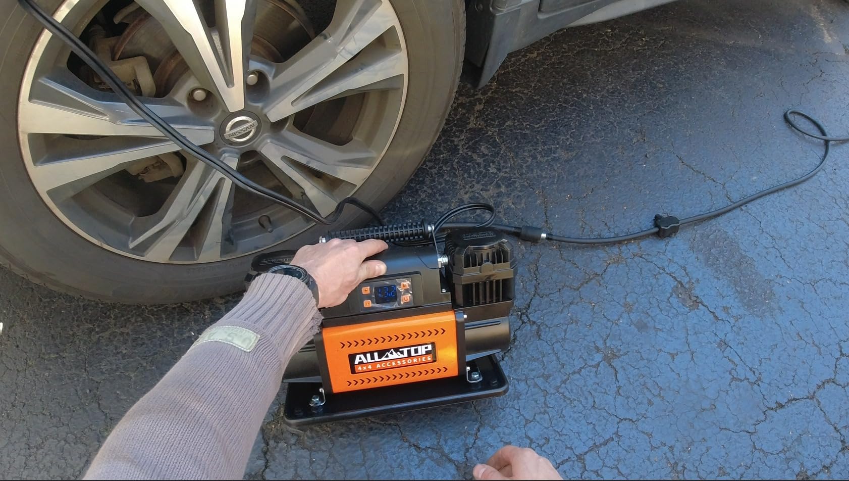 ALL-TOP 12V Air Compressor w/LCD Control Panel to Preset Target Pressure, 150PSI 12.35CFM Air Pump Inflator for Overland (Dual Cylinder) customer photo 2