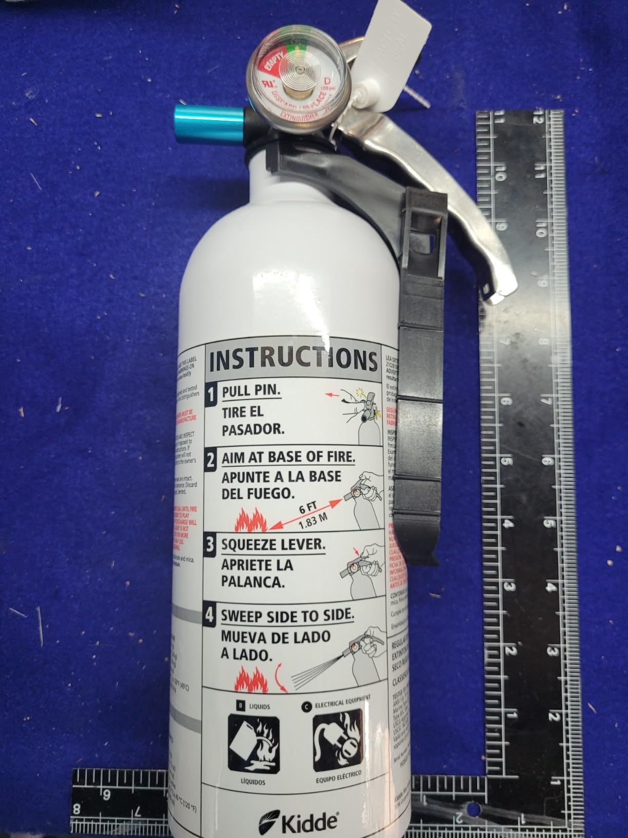 Kidde Mariner 5 Fire Extinguisher for Boats and Watercrafts, 5-B:C, MAR5 | Coast Guard Approved Marine Extinguisher for Very Small Flammable Liquids/Gases and Electrical Fires, 2 lb. Dry Chemical customer photo 1