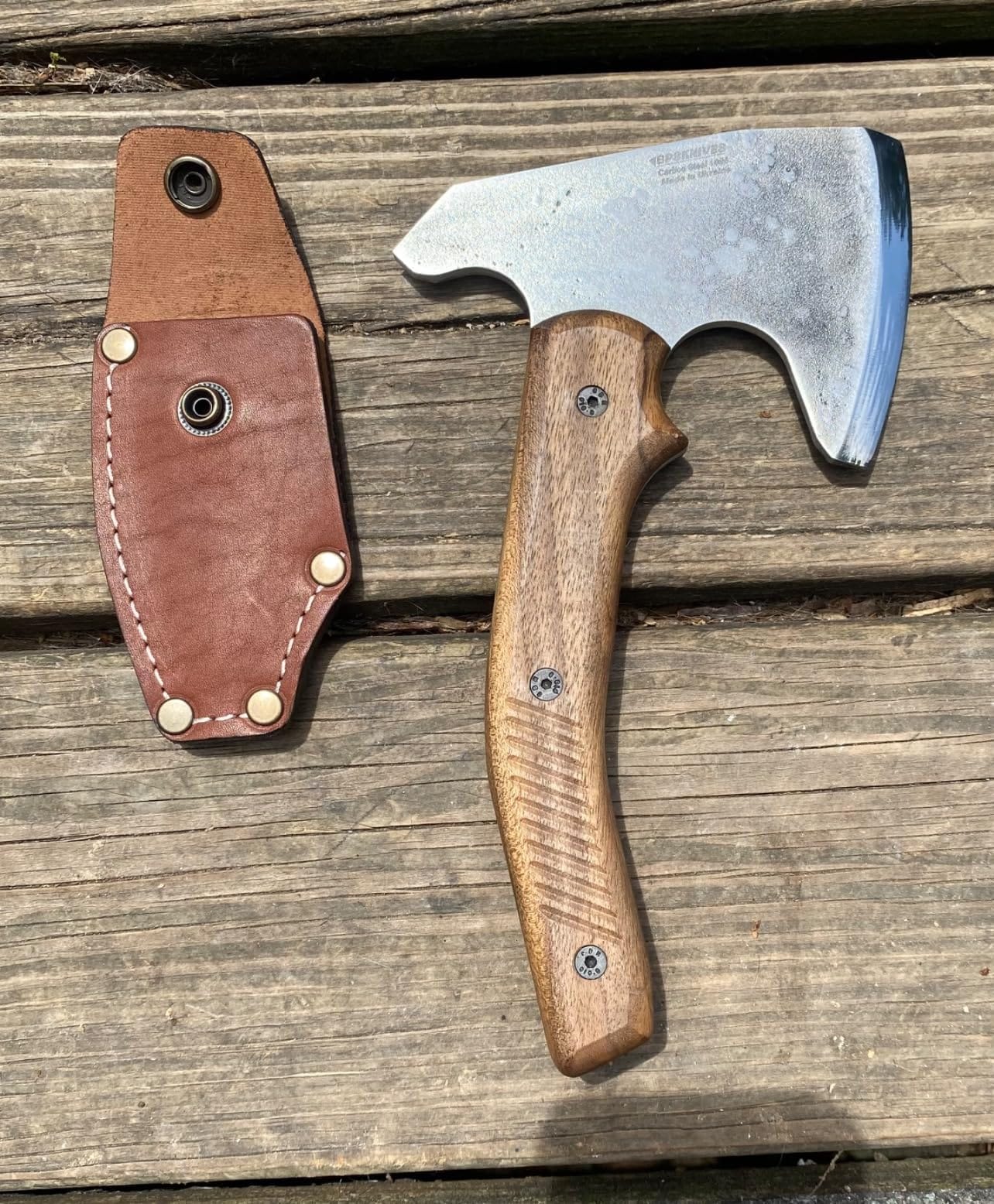 BPS Knives Bushcraft Axe with Leather Sheath - Full Tang Camping Axe - Survival Carbon Steel Hatchet - Small Wood Carving Axe - Camping Axe for Chopping Wood and Gardening customer photo 1
