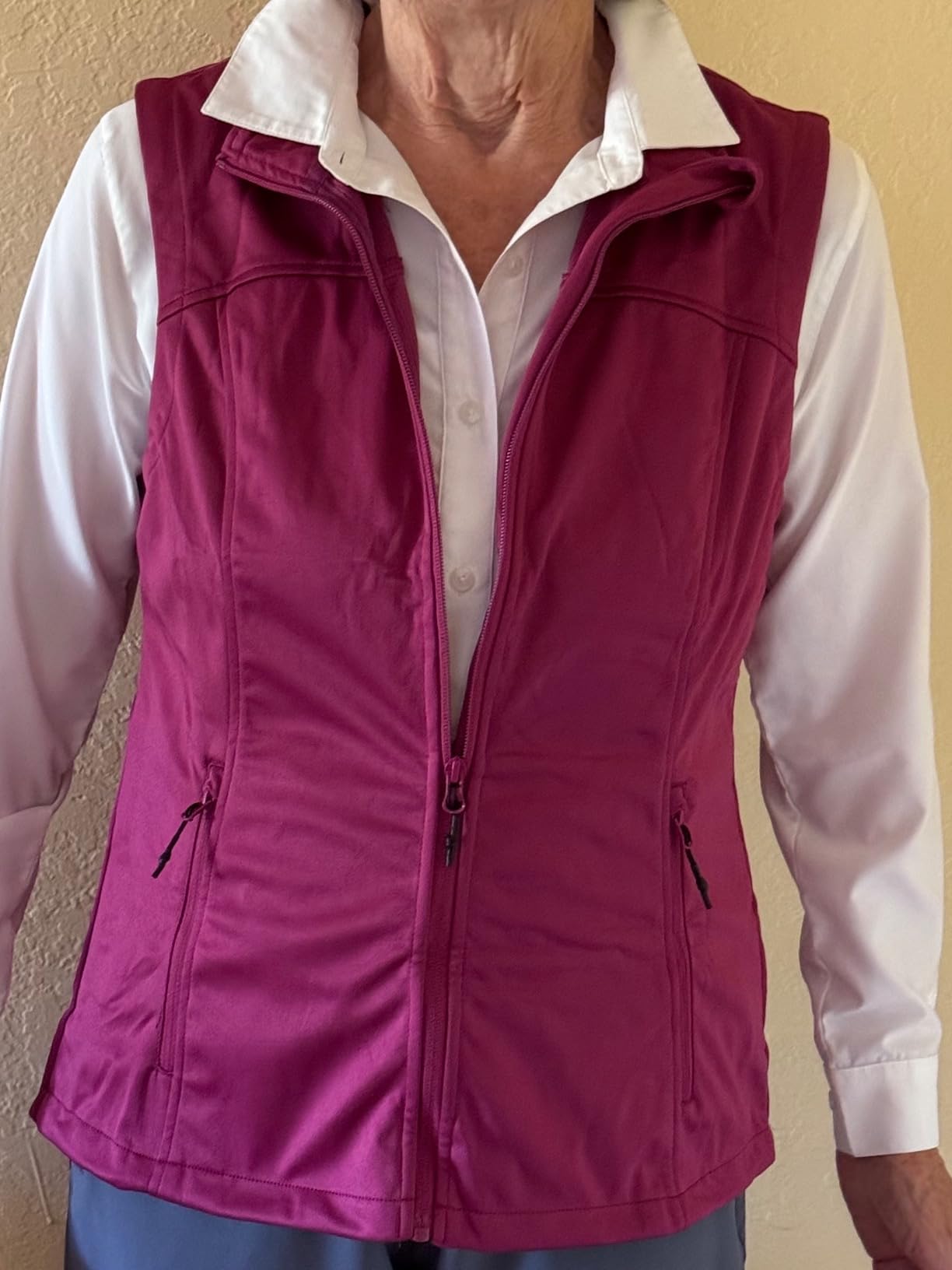 Soothfeel Women's Vest with 4 Pockets Lightweight Jacket Hiking Travel customer photo 1