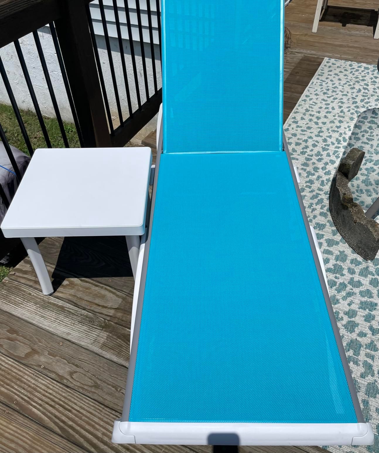 Kozyard Outdoor Chaise Lounge Chair, Full Flat Adjustable Patio Lounger with Aluminum Frame & Resin Legs, Textilene Fabric for Poolside, Backyard & Beach (Aqua, Chair) customer photo 2