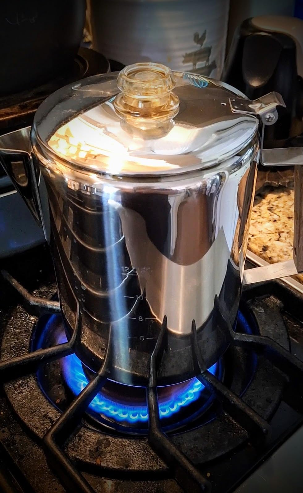 MEREZA Camping Percolator Coffee Pot 12 Cup Stove Top Coffee Percolator Non Electric Coffee Maker Camping Stainless Steel Coffee Pot Outdoors Home No Aluminum & Plastic Fast Brew customer photo 1