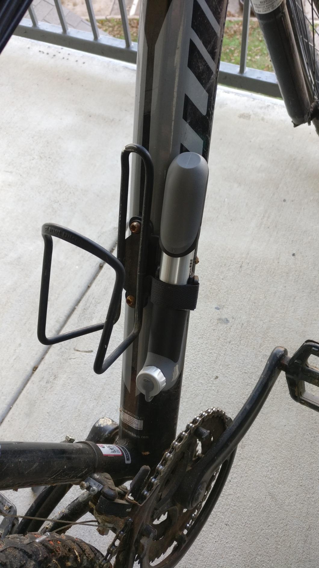 Vibrelli Mini Bike Pump - Presta & Schrader Bicycle Pump - 120 PSI Tire Pump for Road & MTB - No Valve Changing Needed customer photo 2