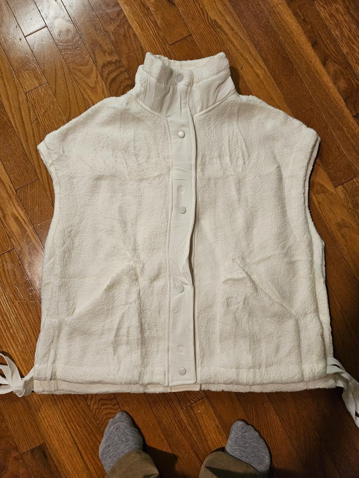 OPCAKM Women's Fuzzy Fleece Vest Sleeveless Sherpa Jacket customer photo 2