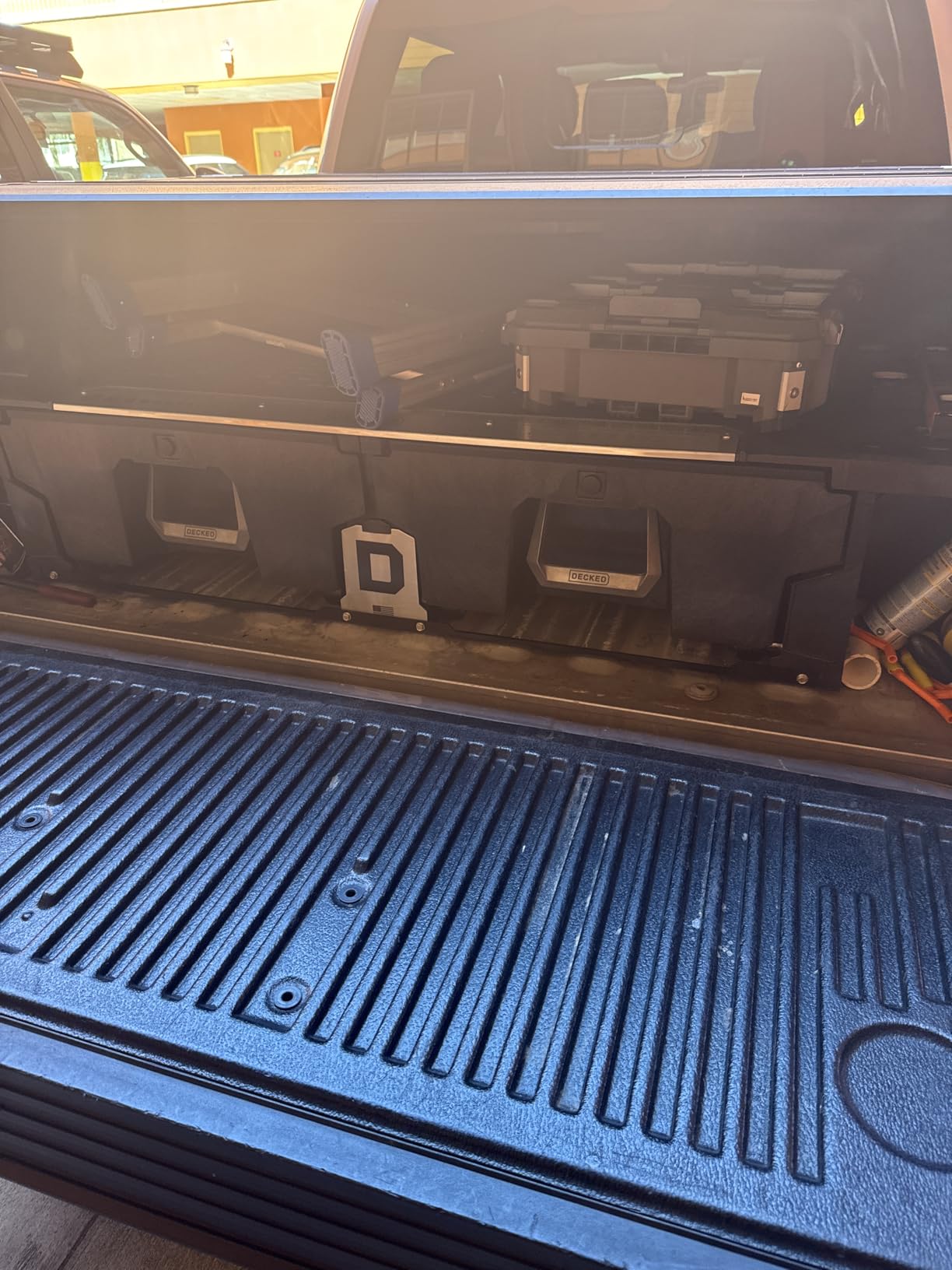DECKED Truck Bed Storage System Includes System Accessories, Compatible with Ford F150 (2015-current) 5'6