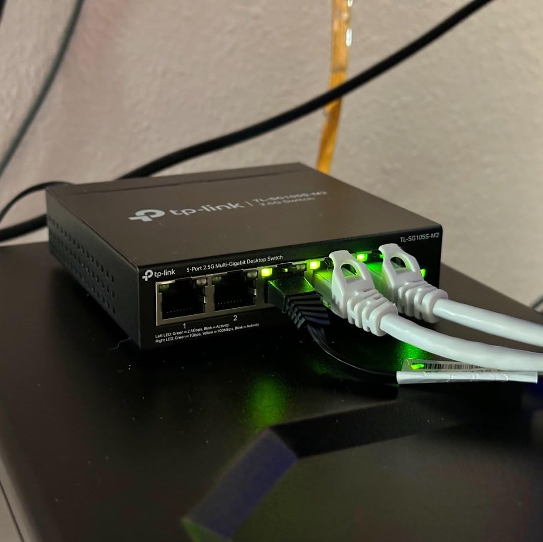 TP-Link TL-SG105S-M2, 5 Port Multi-Gigabit 2.5G Unmanaged Ethernet Switch customer photo 1