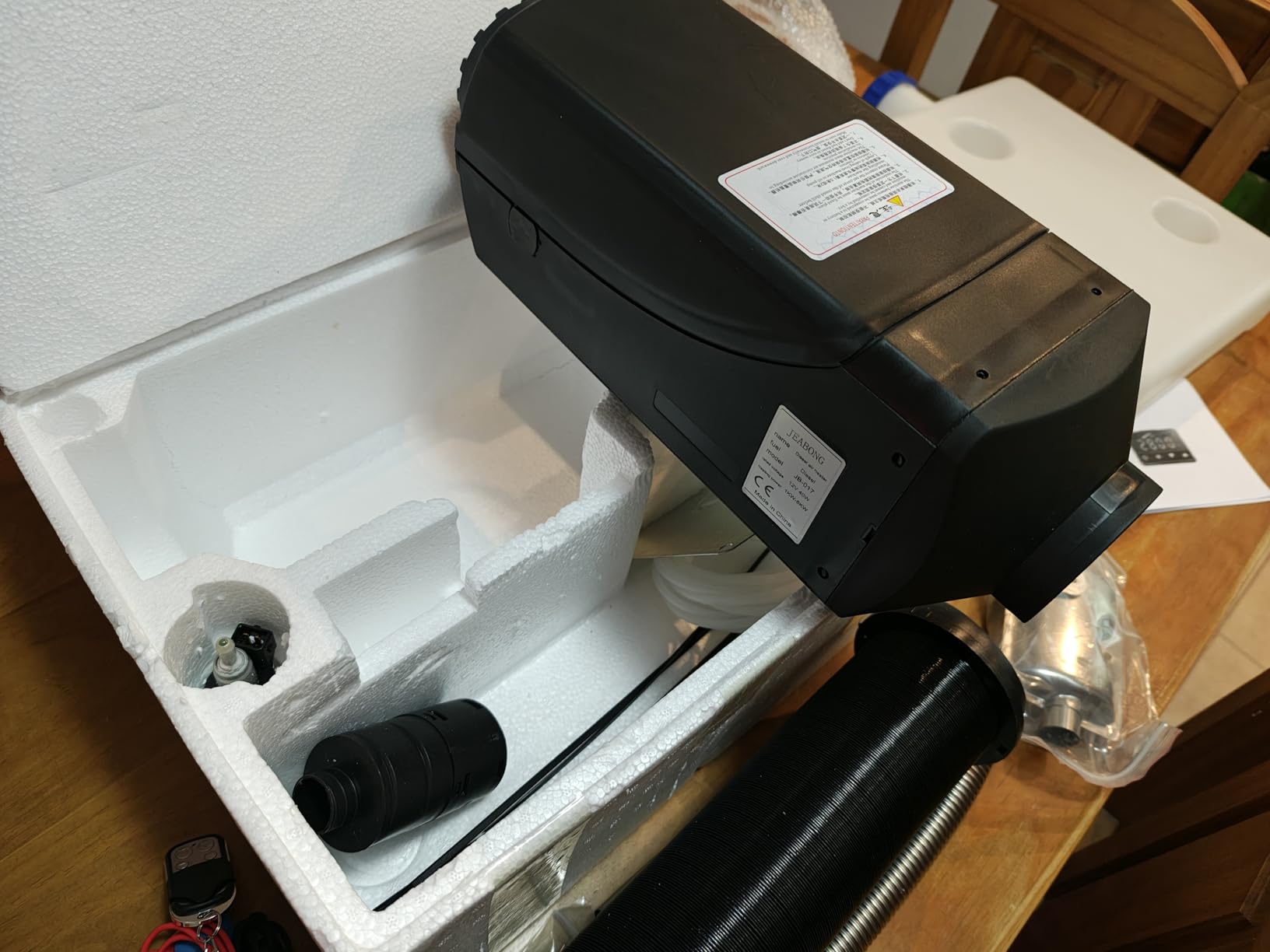 12V8KW diesel air heater, plateau version LCD display 10L fuel tank (Black/Light Gray) customer photo 2