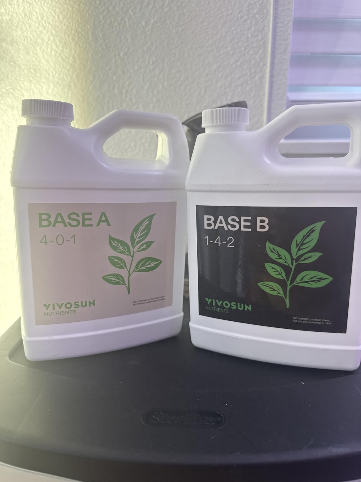 VIVOSUN Liquid Nutrients Base A & B Bundle, Set of 8oz customer photo 2