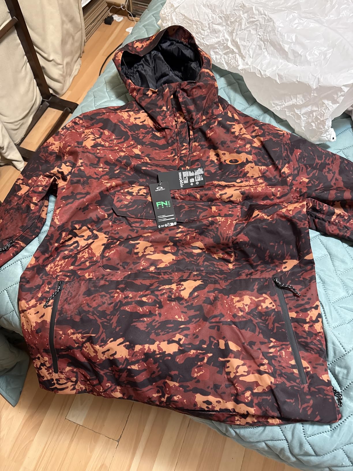 Men's Divisional Recycled Shell Anorak Jacket customer photo 1