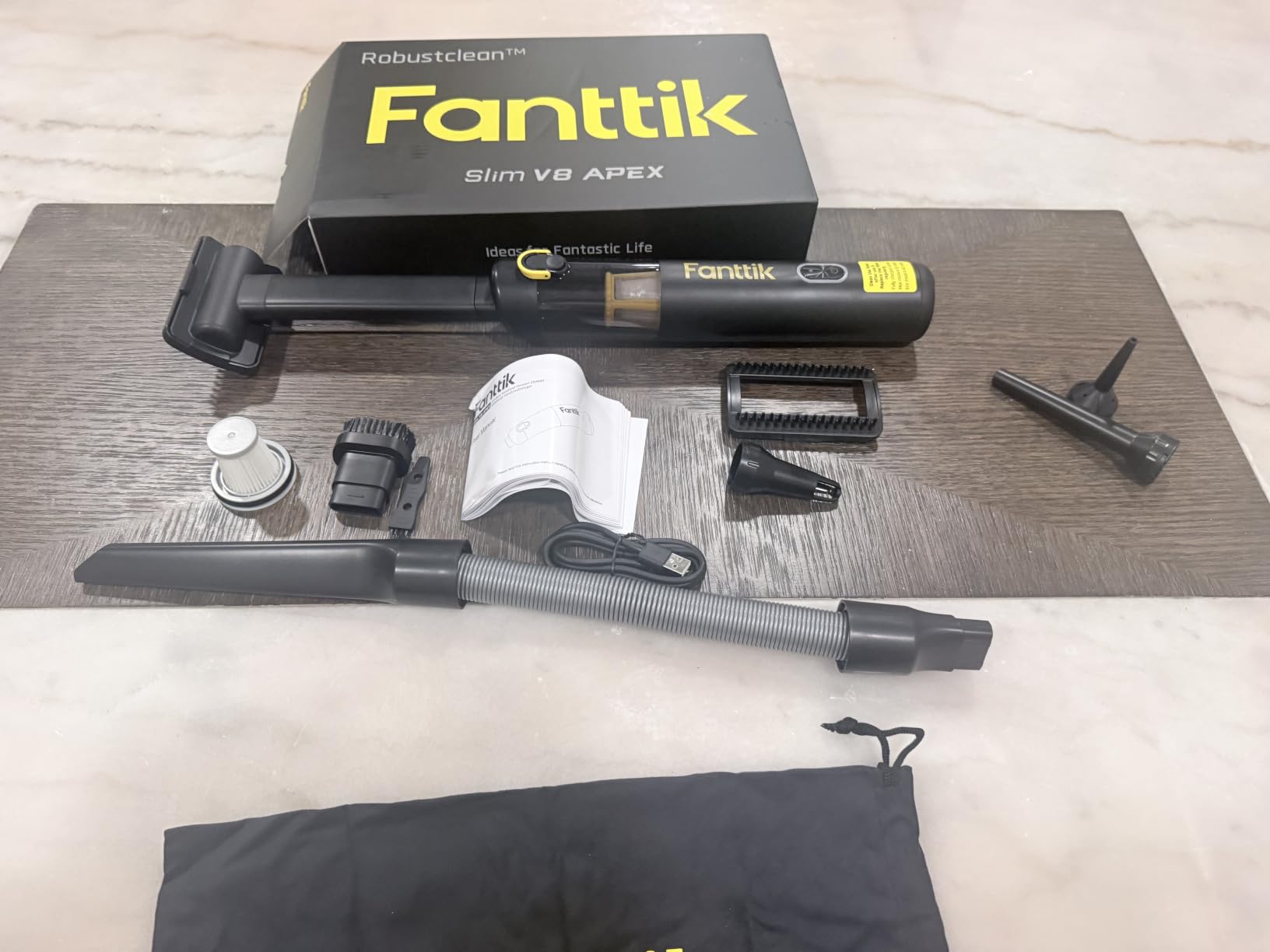 Fanttik Slim V8 APEX Cordless Car Vacuum & Air Duster, 4-in-1 Portable Mini Vacuum with 19000pa Suction Power for Pet Hair, Type-C Charge, One-Touch Empty for Car, Office Desk, Keyboards (Black) customer photo 2