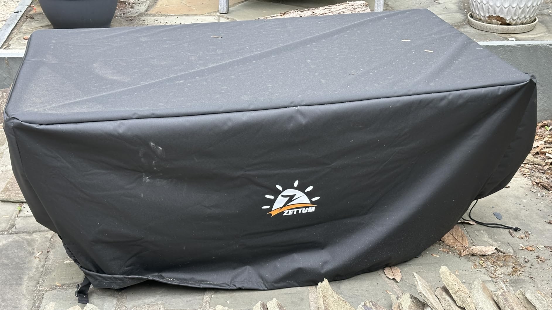 Zettum Fire Pit Cover Rectangular 44 Inch - Outdoor Fire Table Cover Rectangle Heavy Duty and Waterproof, 600D Patio Propane Gas Firepit Cover Rectangular Fade and Weather Resistant - 44 x 28 x 24 Inch customer photo 2