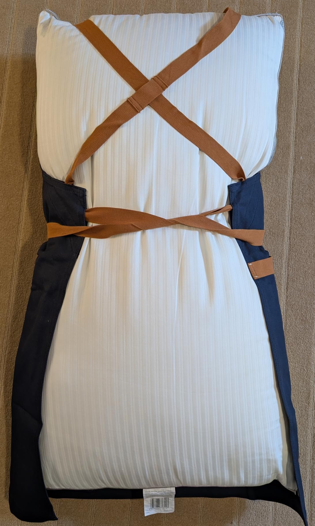 hedley & bennett Crossback Chef Apron, Pockets & Towel Loop, Midnight Blue customer photo 1