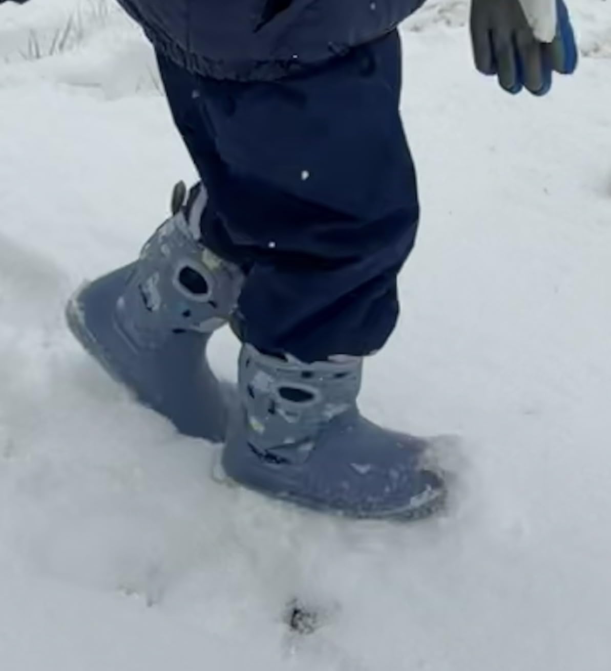 Toasty-Dry Lite Winter Boots for Kids customer photo 1