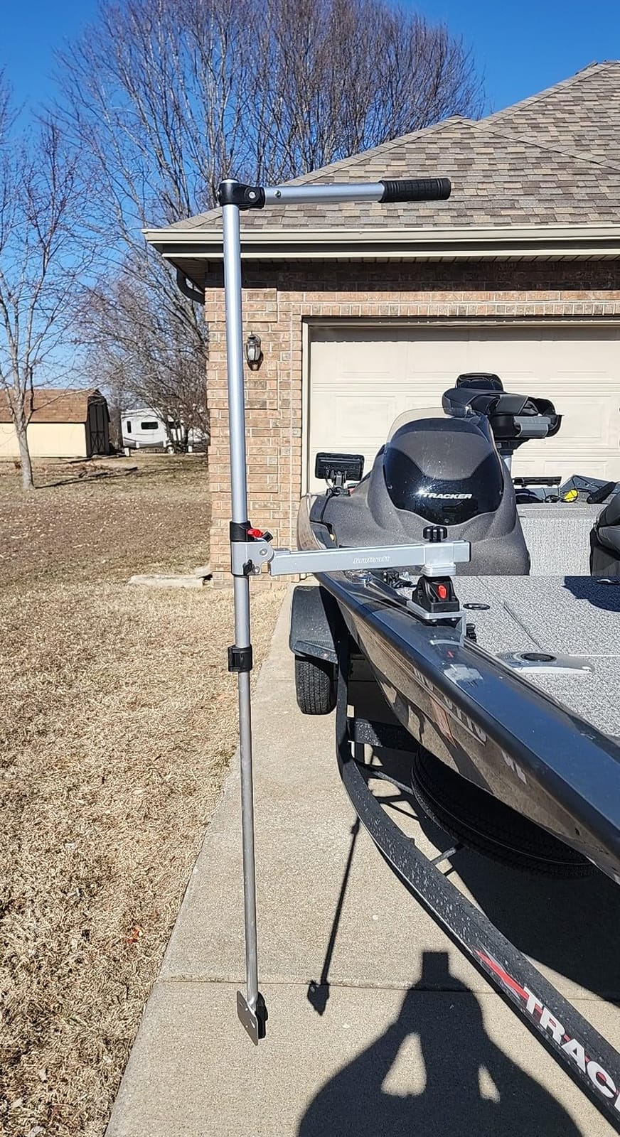 Brocraft Telescopic Transducer Pole with Deck Mount - Adjustable Live Sonar Holder for Fish Finder, Universal Marine Electronics Support, Livescope Compatible customer photo 2