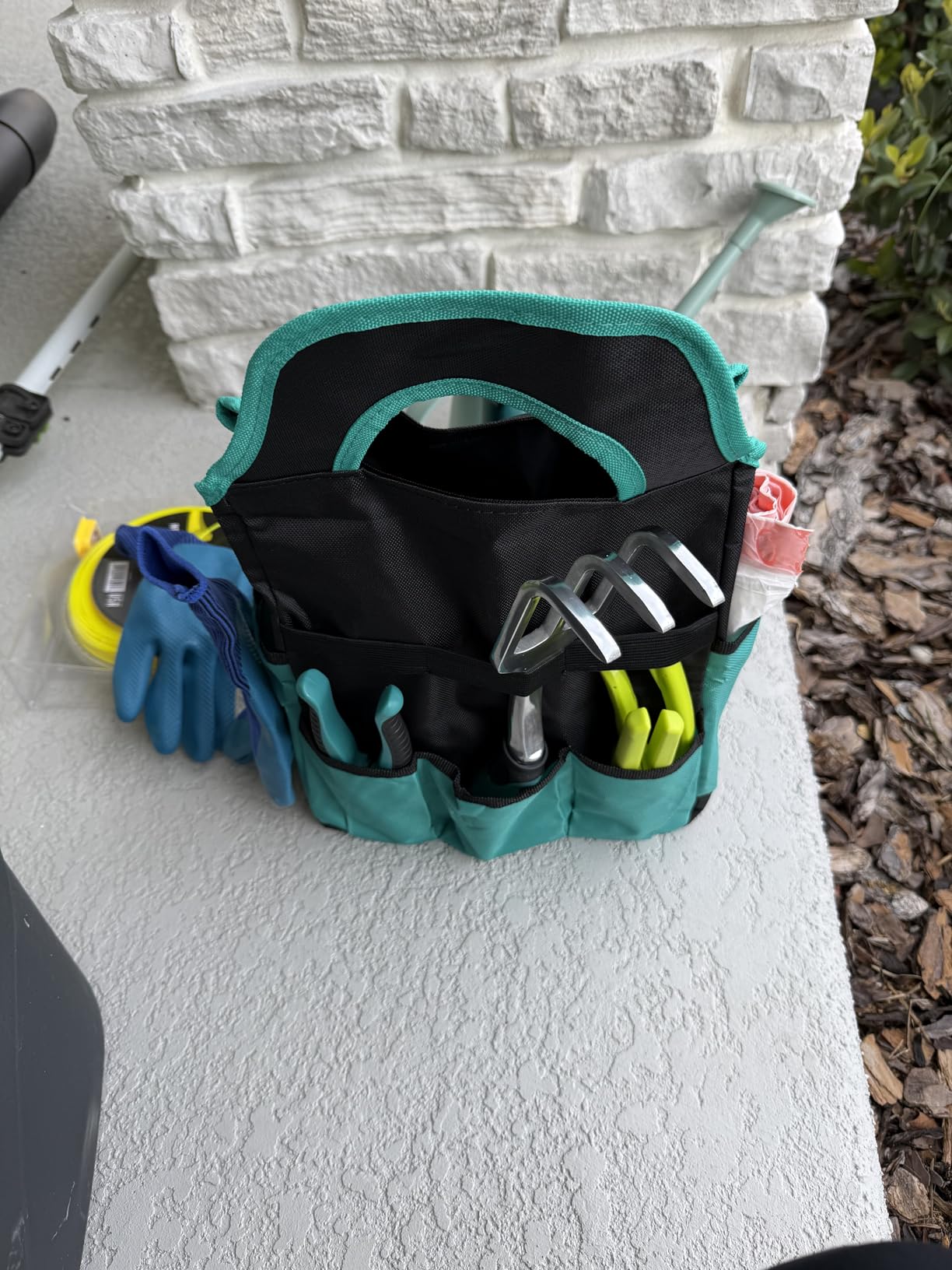 Kynup Garden Tool Set, Heavy Duty Aluminum Gardening Tools with Storage Bag customer photo 1