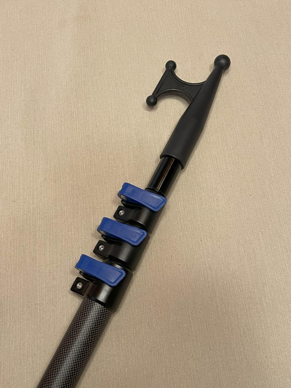 DOBEN Carbon Fiber Telescoping Boat Hook, Boat Hooks for Docking with Telescoping Extension Pole, Lightweight and Sturdy Push Pole with 3/4