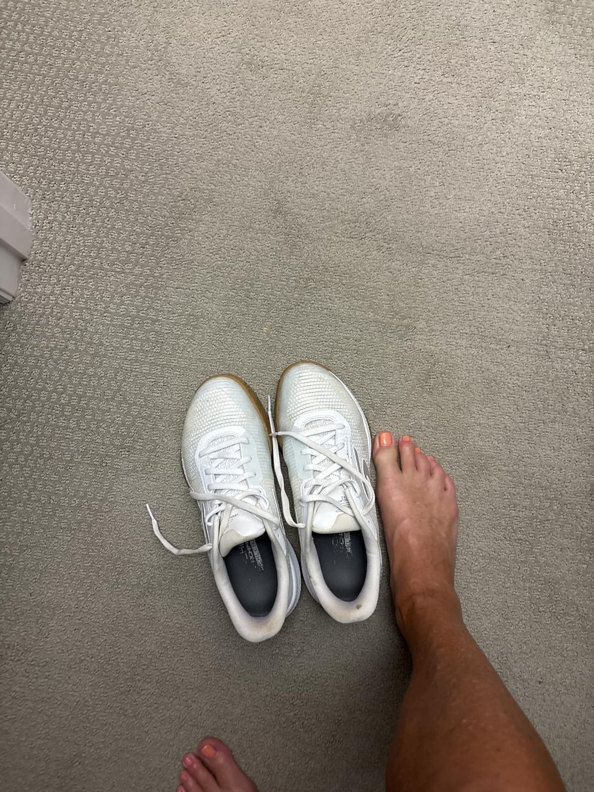 Skechers Women's Viper Court Pro 2.0 customer photo 2