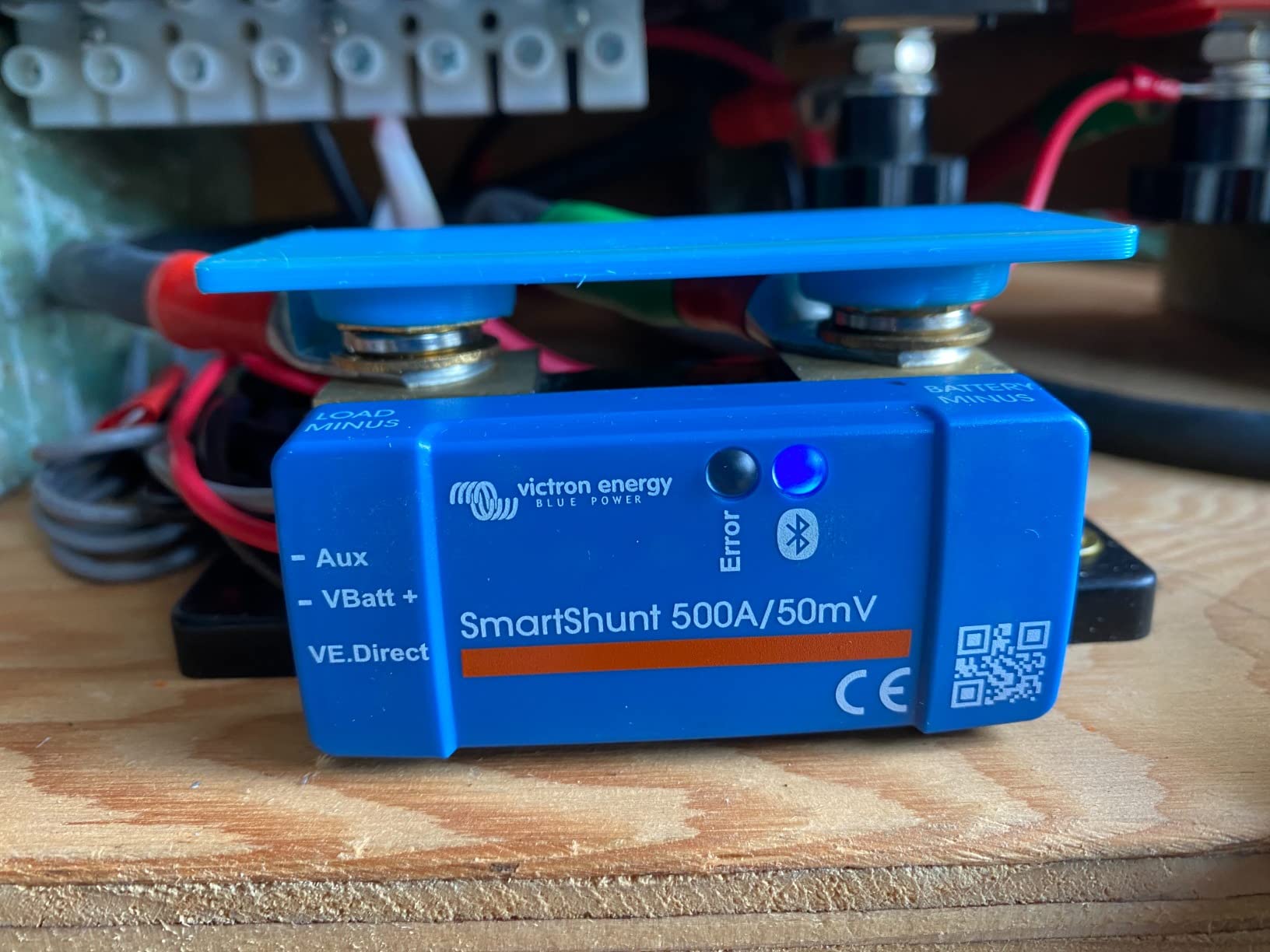 Victron Energy SmartShunt IP65 Battery Monitor (Bluetooth) - Victron Smart Shunt - 6.5V-70V, 300 amp customer photo 2