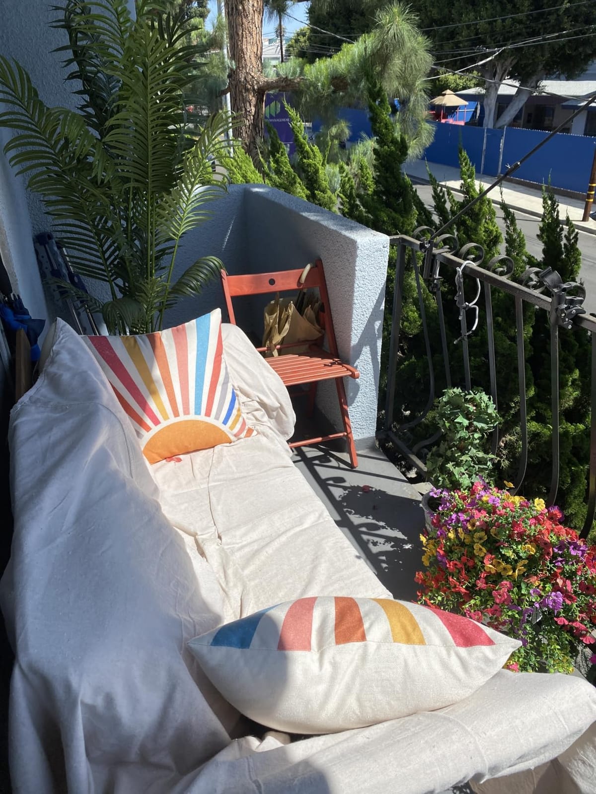 Devoko Outdoor Couch Acacia Wood Outdoor Sofa Balcony Furniture, Adjustable Armrests Outdoor Furniture, Convertible Patio Couch with Removable Cushions & Pillows for Patio, Porch, Poolside (White) customer photo 2