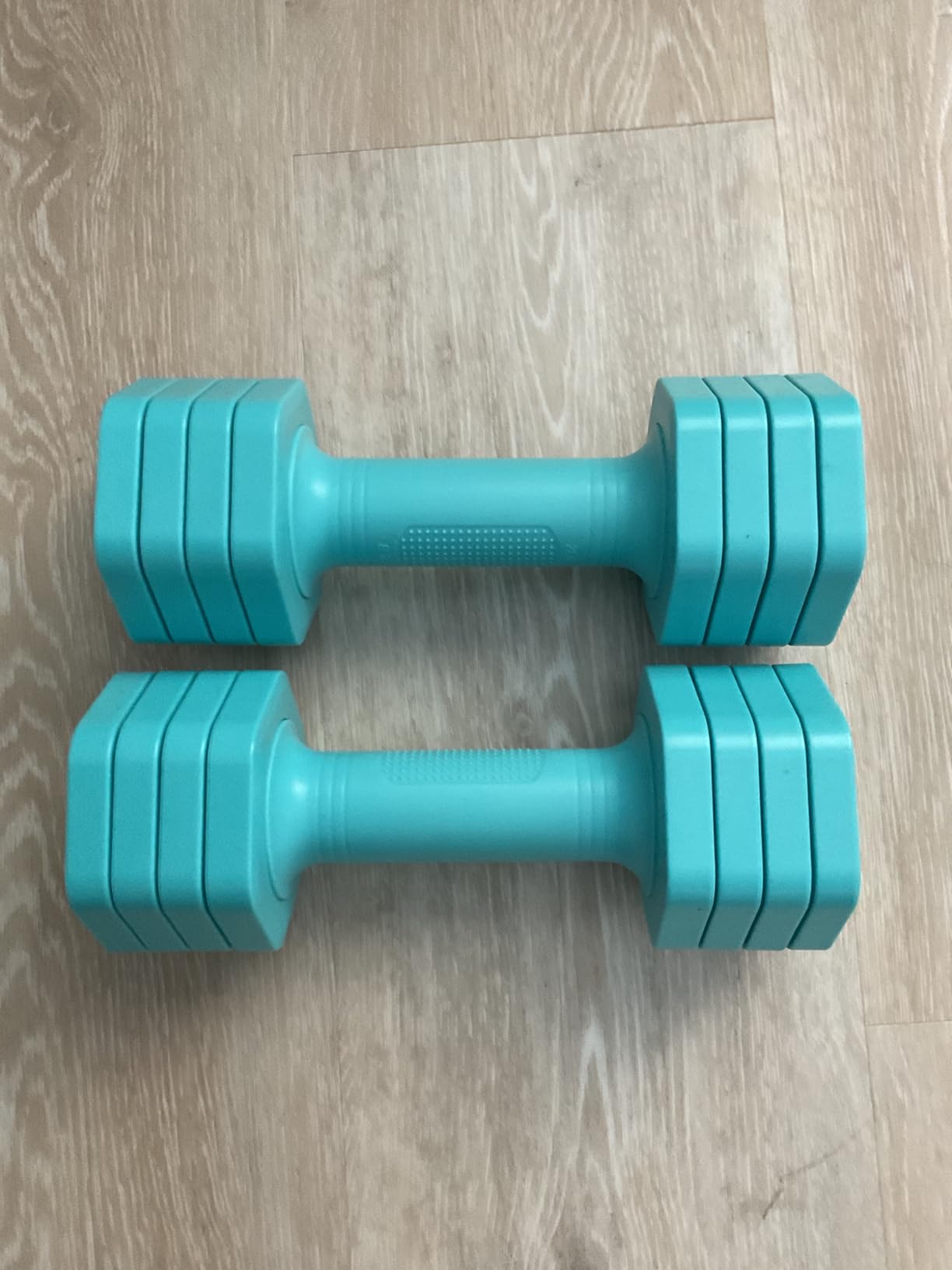 EQUIPRO Adjustable Dumbbell Set, 4 in 1 Free Weights Dumbbells Set for Women, Weights for Women at Home, 2lb 3lb 4lb 5lb with TPU Soft Rubber Handle for Home Gym Exercise Training customer photo 1
