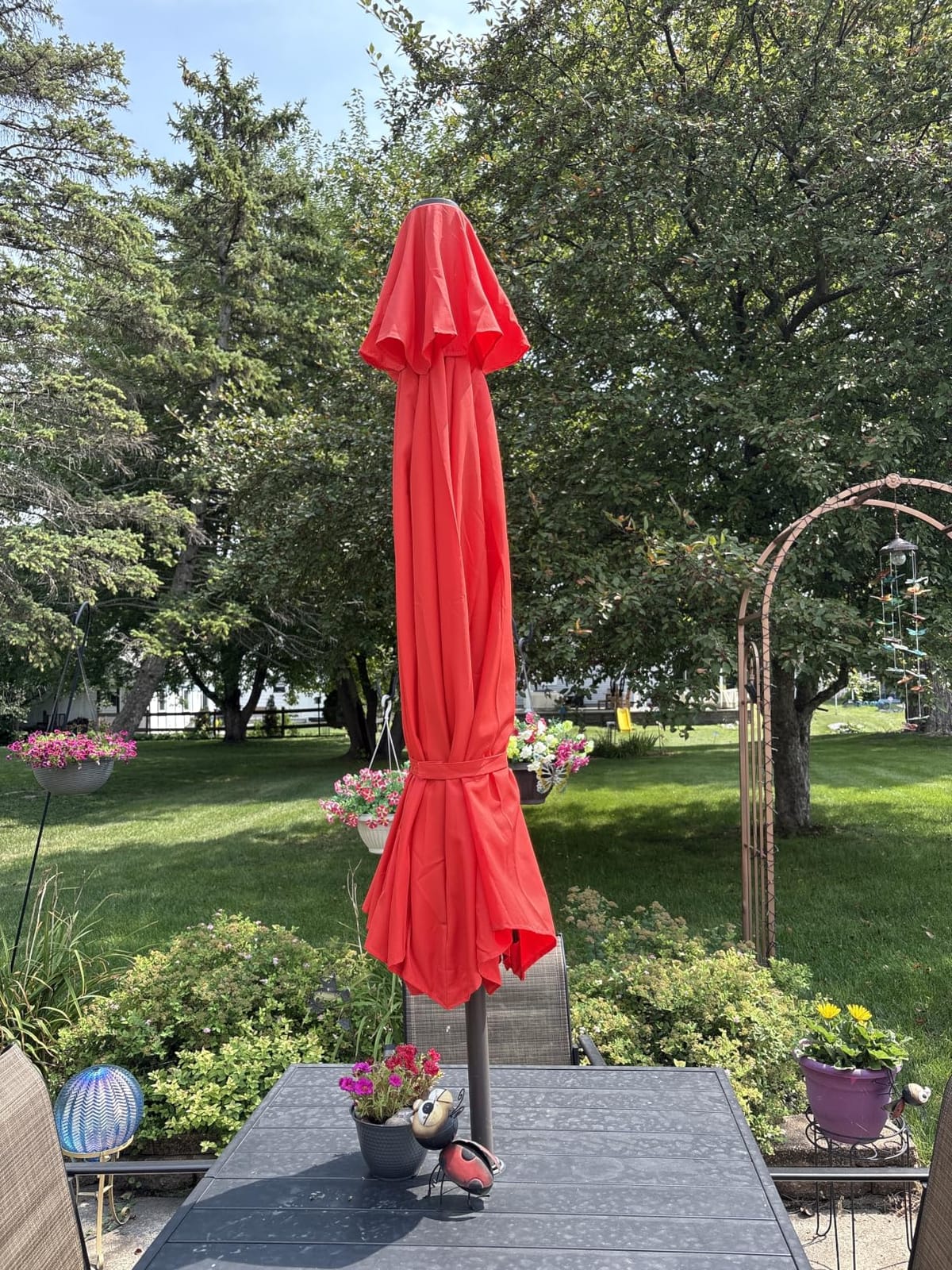 Ayge 9 FT Outdoor Umbrella Patio Table Umbrella Fiberglass Frame Navy | 8 Fiberglass ribs frame push-button tilt easy crank. UPF50+ waterproof canopy customer photo 1