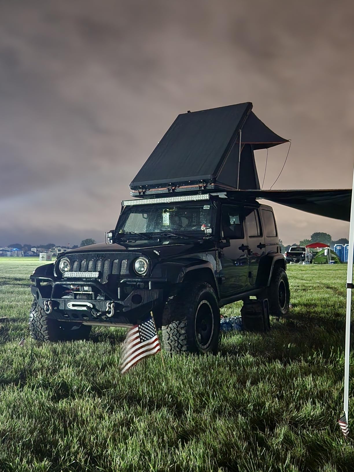 Adventurer Pro Rooftop Tent Hard Shell, 2-3 Person Aluminum Roof Top Tent | Detachable Side Awning & Built-in LED Light Strip, Compatible with Truck Jeep SUV Van & Trailer, Pop Up for 4-Season Camping customer photo 2