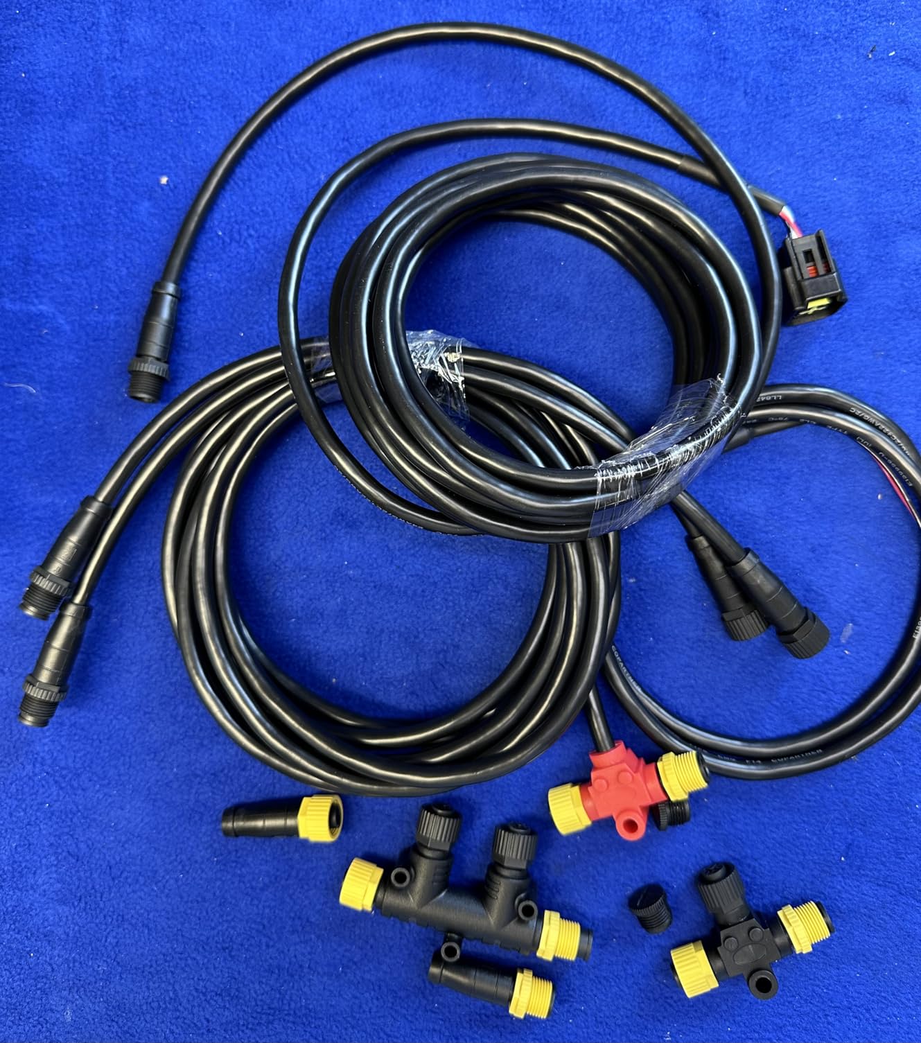 NMEA 2000 Starter Kit and Engine Interface Cable for Yamaha Outboard Engine 2006-2023 Bundle, Dual Tees Kits Terminators Marine 2K Network for Lowrance Garmin Replace# 000-0120-37 customer photo 2