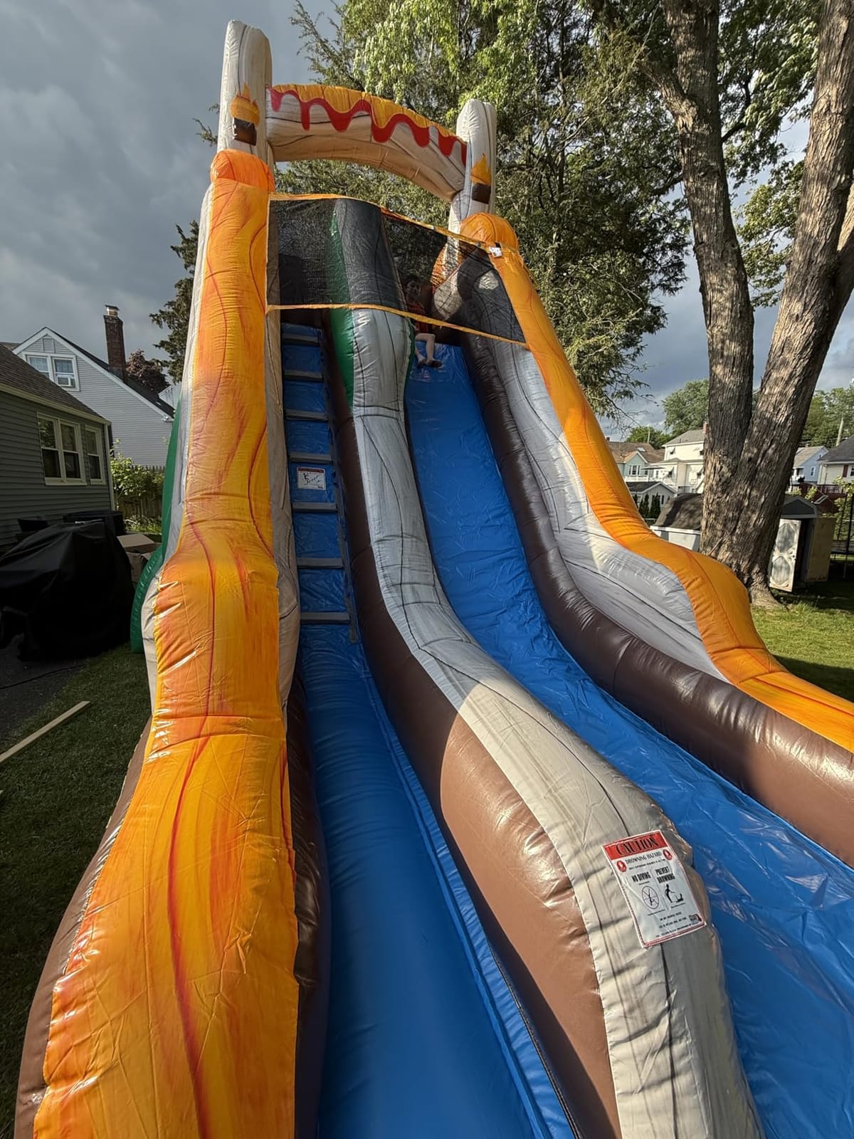 HeroKiddo 18ft T-Rex Commercial Inflatable Water Slide with Blower customer photo 2