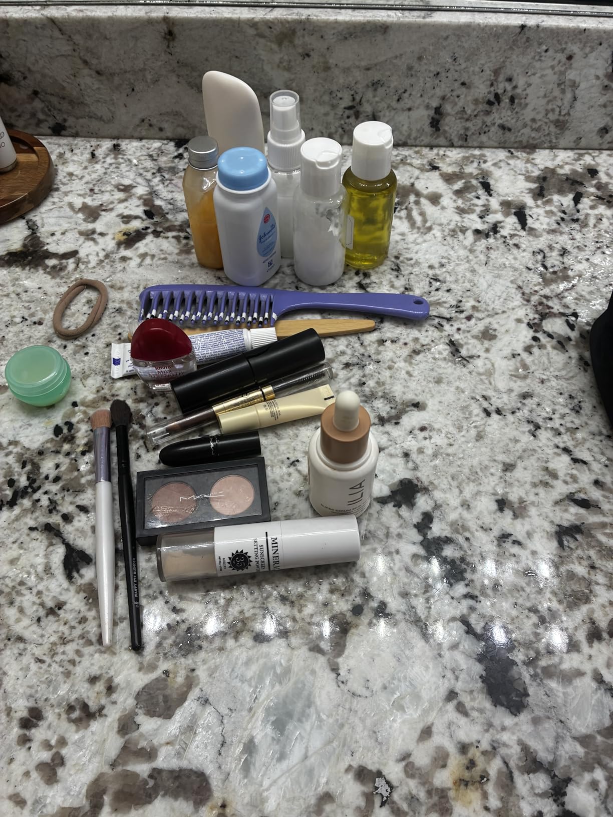 Bellroy Hanging Toiletry Kit 3L, Travel Toiletry Bag - SeaKelp customer photo 2