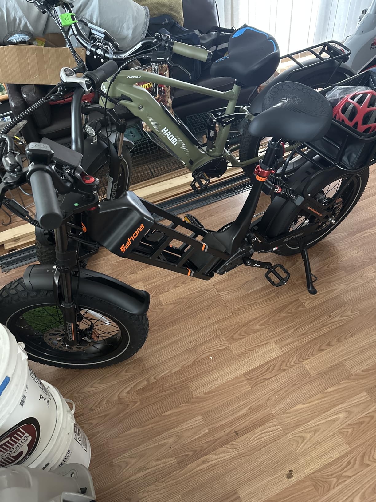 eAhora Juliet Pro 2 Long Range Ebike for Commute & Delivery, 100-200 Miles customer photo 1