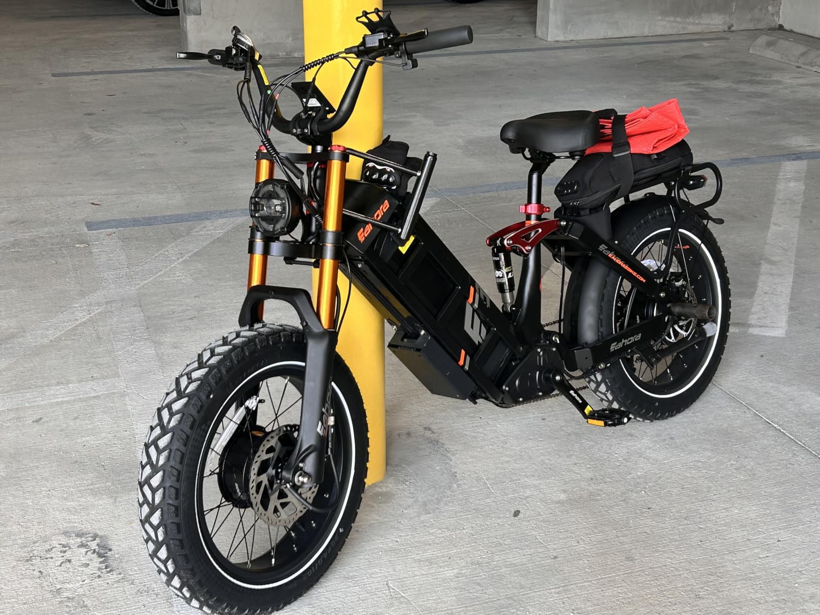 eAhora Juliet Pro 2 Long Range Ebike for Commute & Delivery, 100-200 Miles customer photo 2