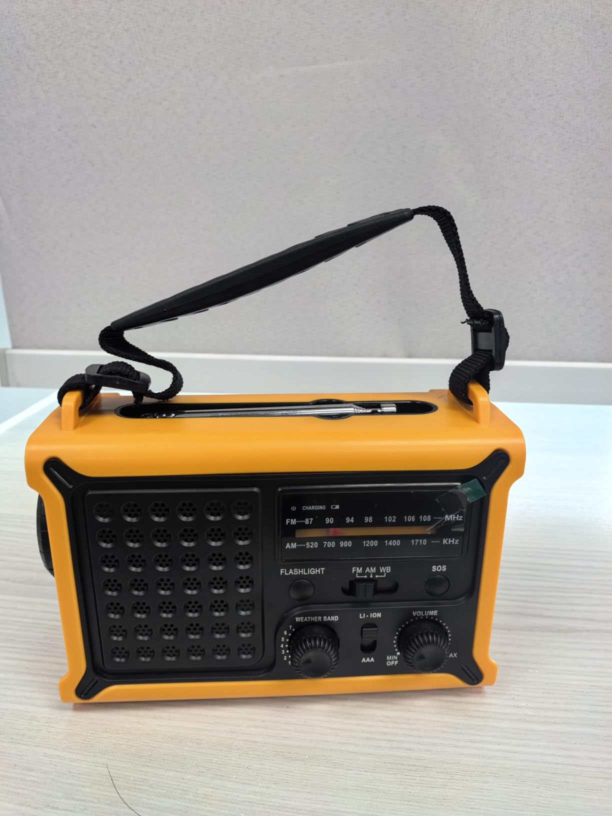 Emergency Weather Radio, 12000mAh Solar Hand Crank NOAA Radio, Army Green | Clear signal, 8500mm² solar panel, 5W flashlight, SOS, phone charger, for power outages, hurricanes, camping & RV customer photo 2