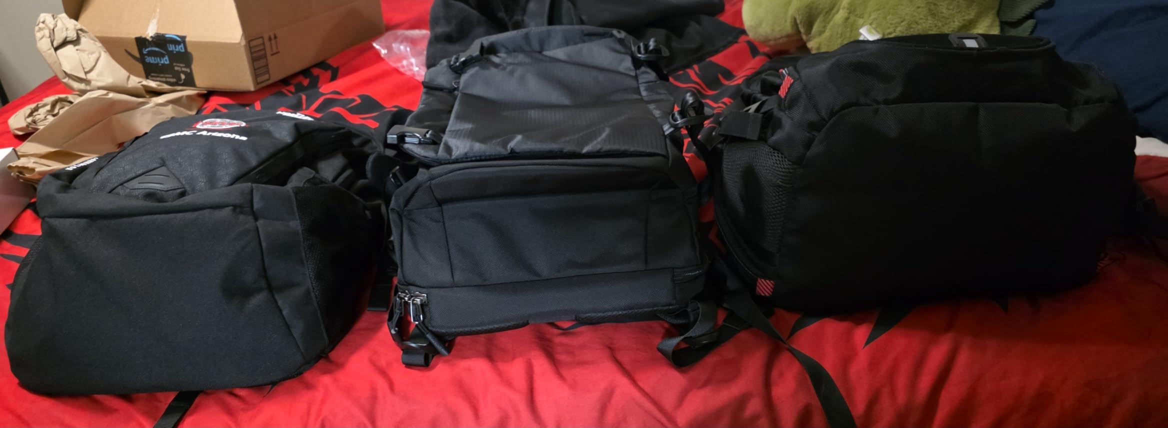 tomtoc Travel Backpack 28L,TSA Personal Item Bag Flight Approved,PFAS Free customer photo 1