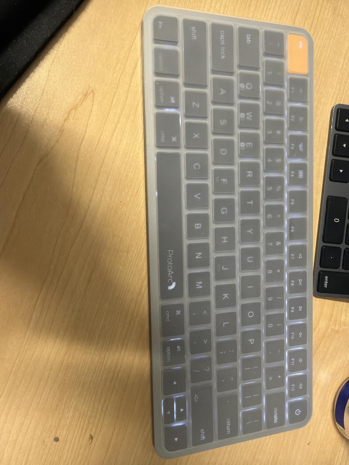 ProtoArc K90-A Backlit Bluetooth Keyboard for Mac/iPad, Space Gray customer photo 1