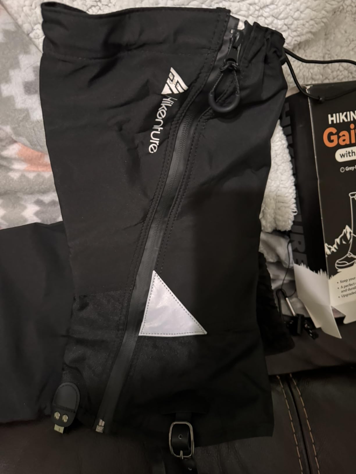 Hikenture Hiking Gaiters with Upgraded Zipper, Gators for Hiking Boots customer photo 1