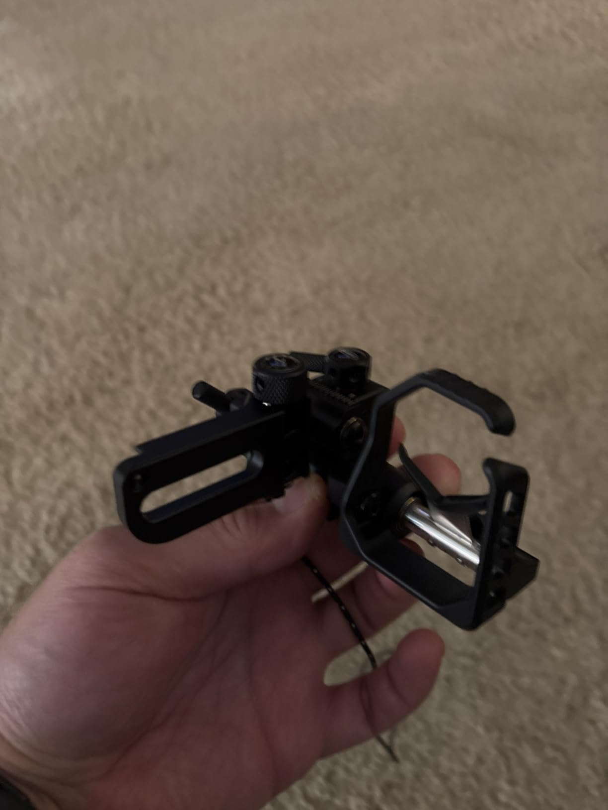 LWANO Right Hand Drop Fall-Away Arrow Rest for Compound Bow | Fall away full capture containment design, aluminum construction, fits most compound bows hunting target shooting practice customer photo 1