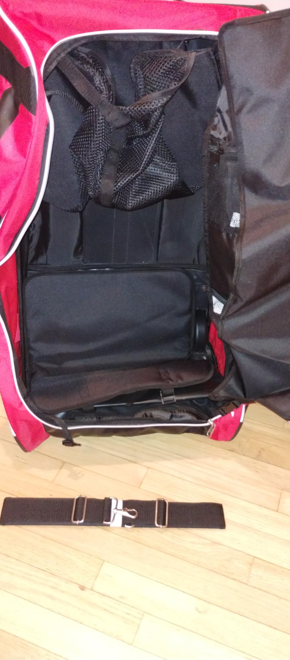 Ice Hockey Equipment Tower Bags, Hockey Bag with Wheels,Youth Rolling Duffle For Junior Players,(For SticksSkates,Helmet, Gear, Travel & Gear Storage) customer photo 2
