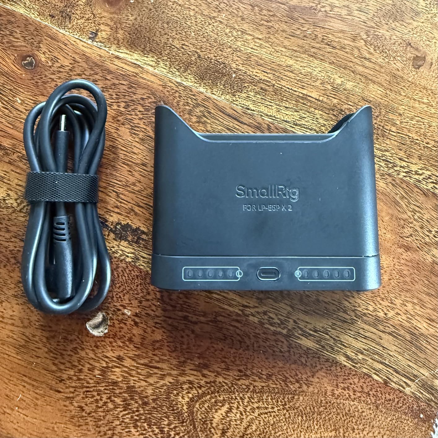 SMALLRIG LP-E6P Battery Charger for Canon, 2H Dual Slot 22.5W USB-C Charge customer photo 1