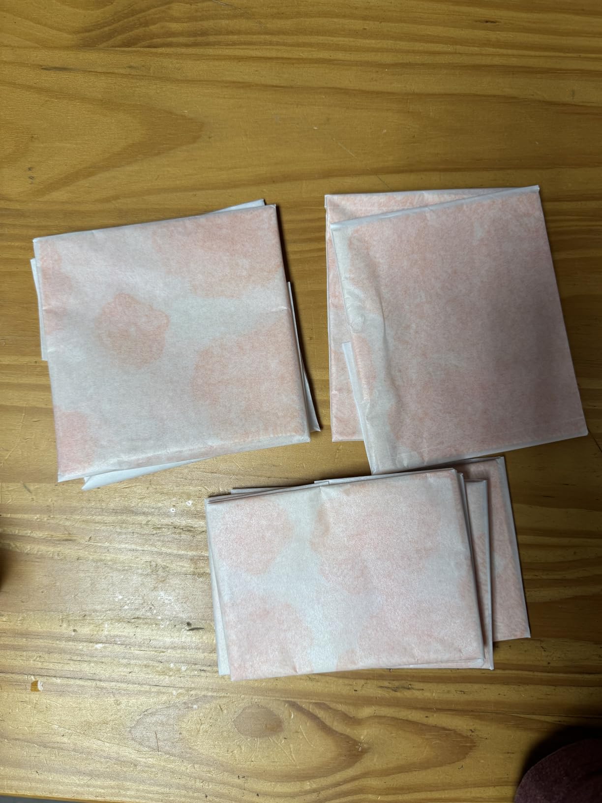 Reusable Beeswax Food Storage Bags - 8 Pack (2 Large, 2 Medium, 4 Small) | Natural Alternative to Plastic | Organic Cotton, Beeswax, Jojoba Oil customer photo 1