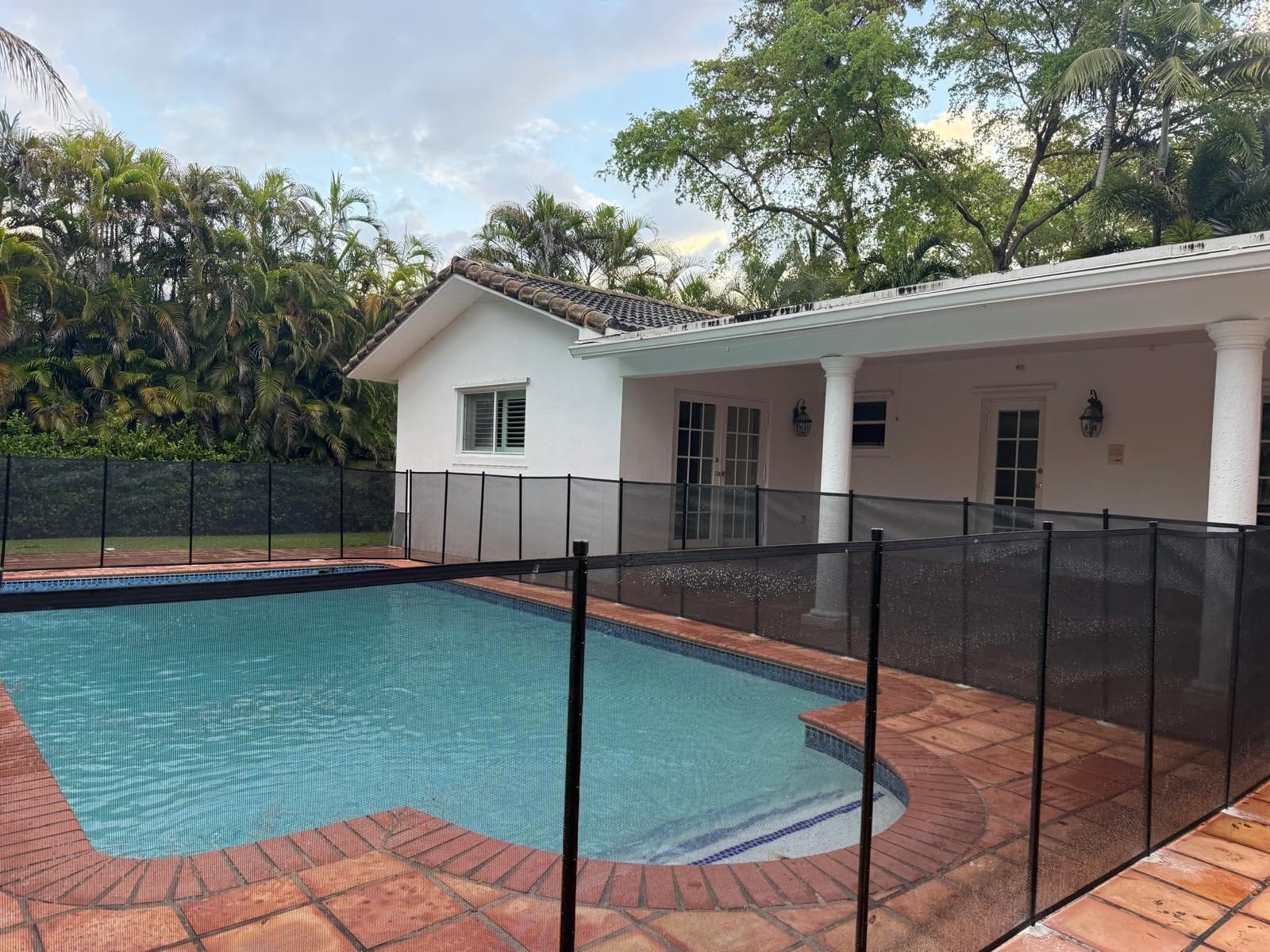 4×48FT Pool Fence, 350gsm Teslin Mesh Pool Safety Fence, Black customer photo 2
