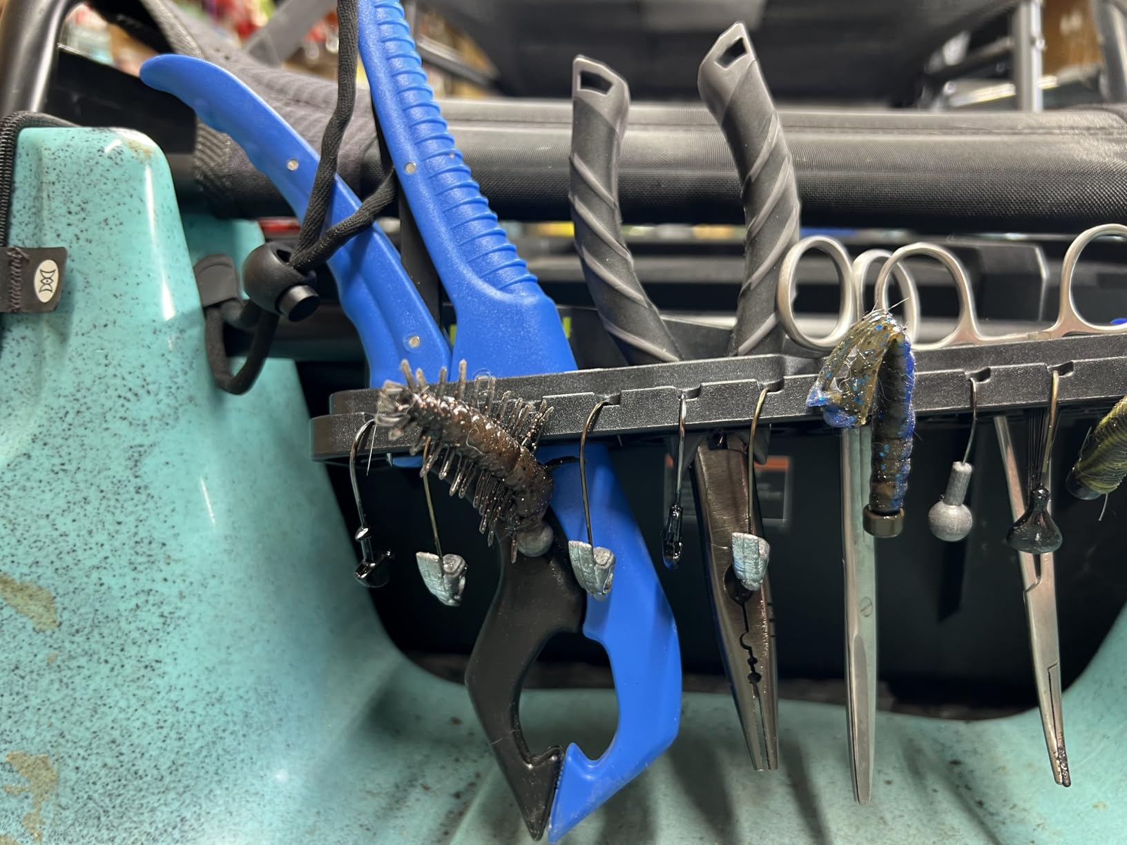 Hikeen Fishing Tool Holder for Boat, Fishing Hook, Pliers, Knives, Lures Organizer for Boat, Screw Mount Marine Tackle Rack Holder customer photo 1
