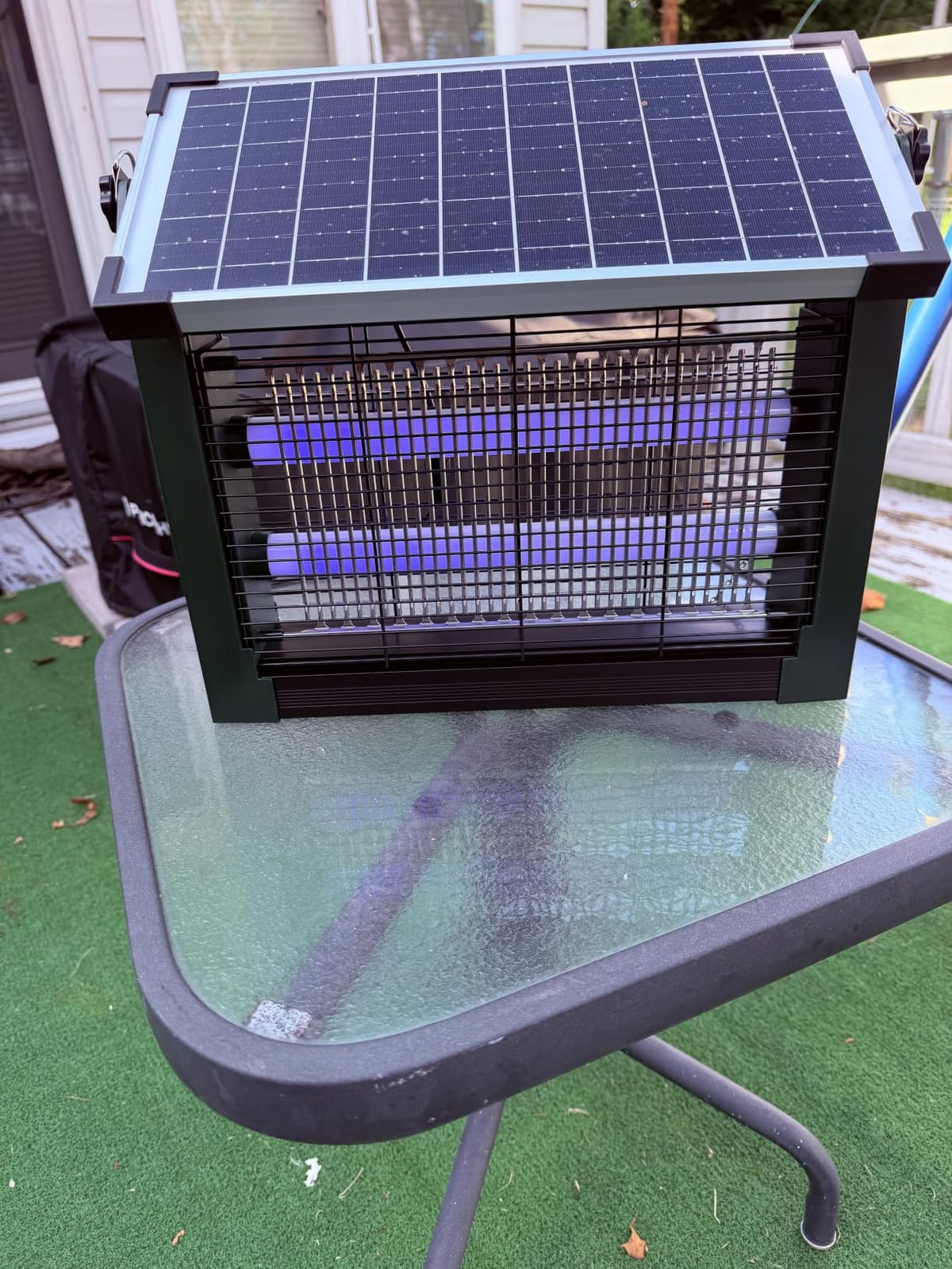 OnBeam Solar Bug Zapper Outdoor, Dual Solar Powered 4500V Mosquito Killer customer photo 1