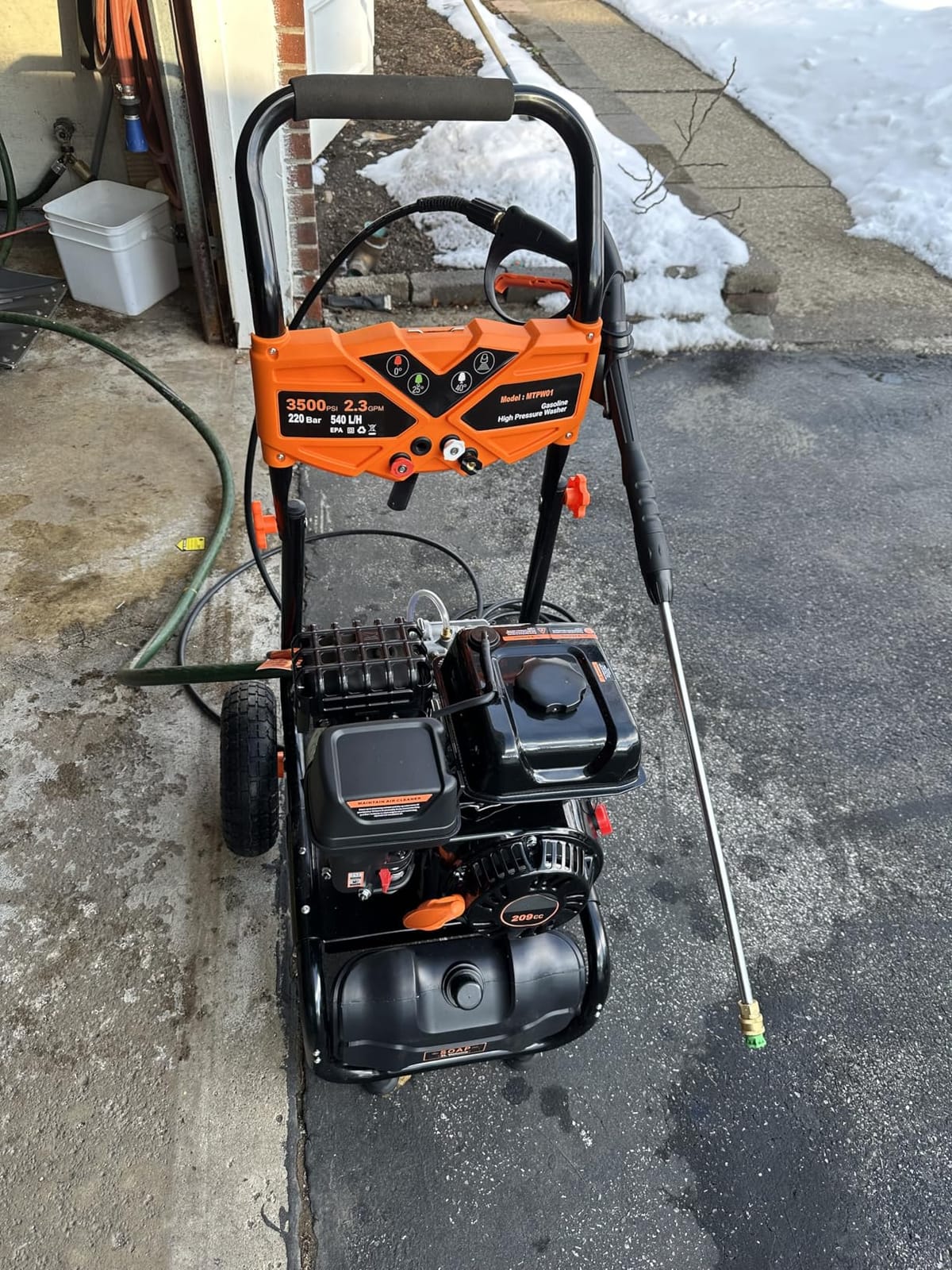 Gas Powered Pressure Washer 3500 PSI - 2.3 GPM Heavy Duty High Power Washer,212CC 7HP Engine with 25Ft Pressure Hose, Axial Aluminum Pump, Soap Tank, 4 Quick Connect Nozzle (Coral) customer photo 2