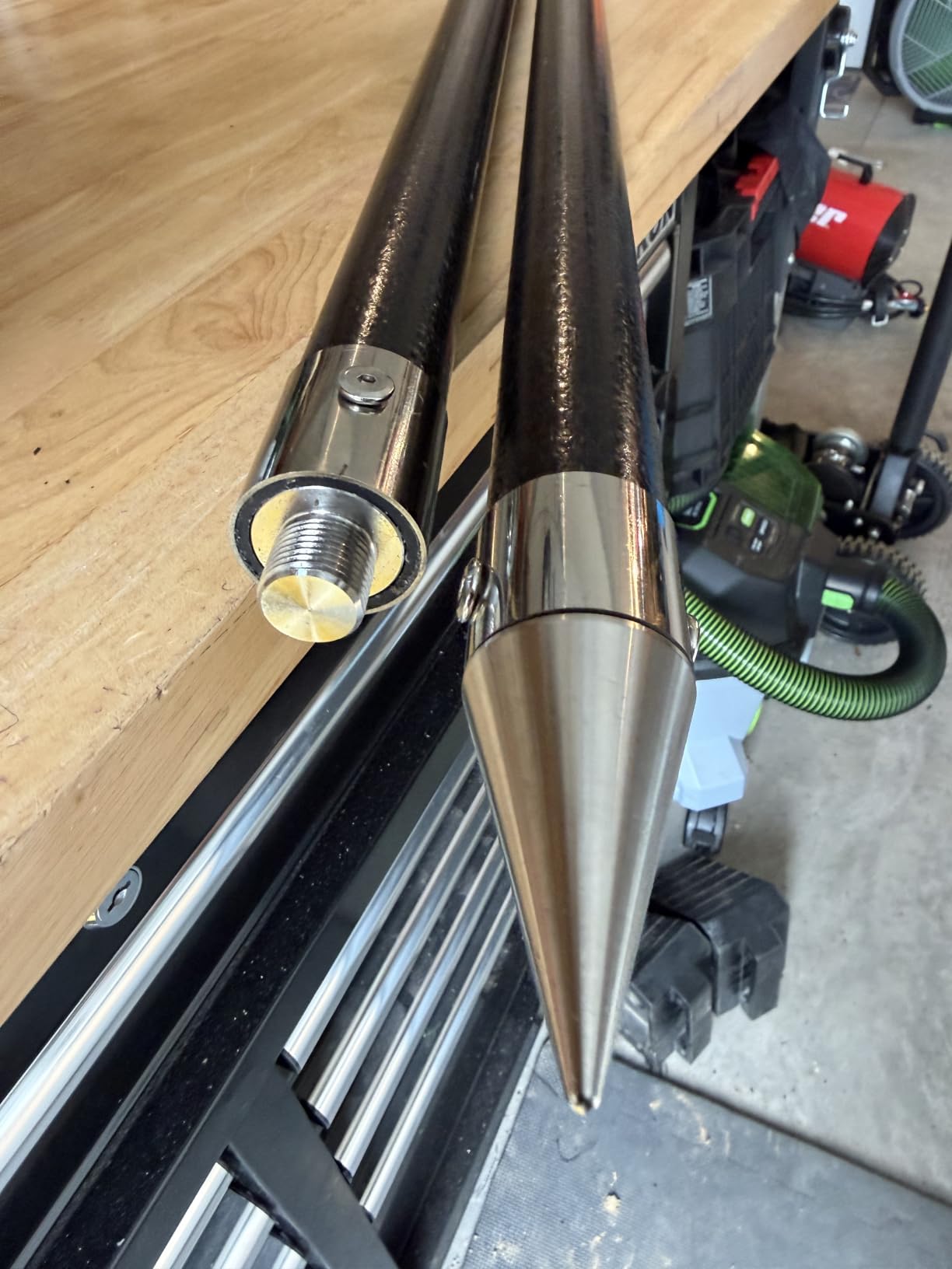 itayak 8.96' Shallow Water Anchor Pole with Hook-Handle for Fishing Kayak | TOOL-FREE Quick Detachment, 316 Stainless Tip, Hollow Fiberglass Reinforced Tube, Lightweight & Portable 2-Piece Design customer photo 2