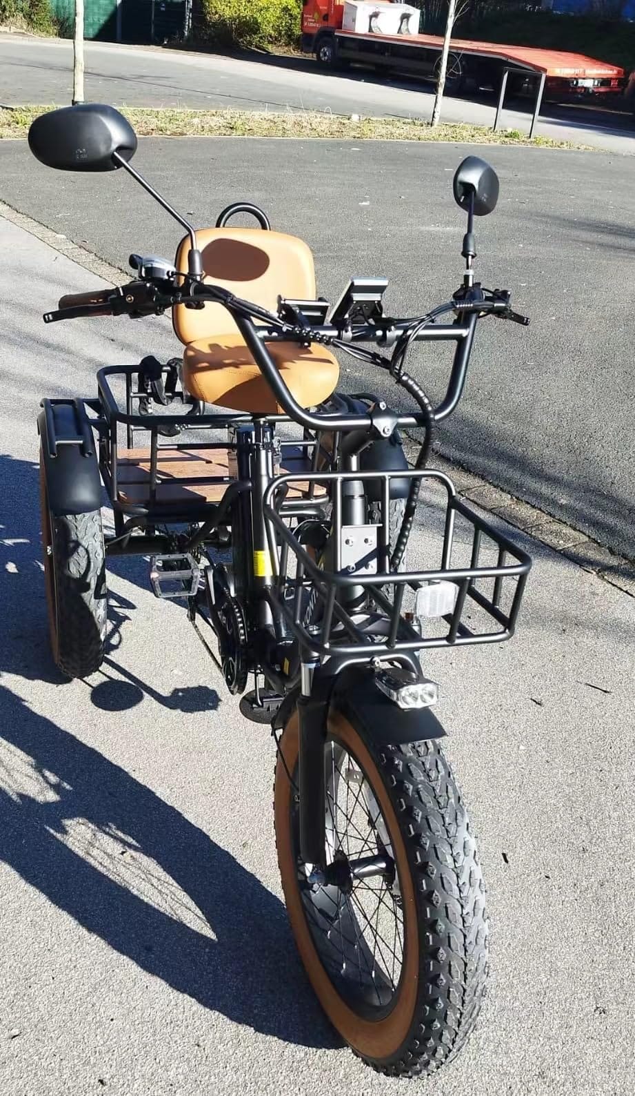 KAKIGO Electric Tricycle with Passenger Seat,Peak 1350W Two Seater Electric Tricycle for Adults,48V 15.6Ah 2 Seater Electric Trike,Front&Rear Basket,Rear Differential customer photo 1