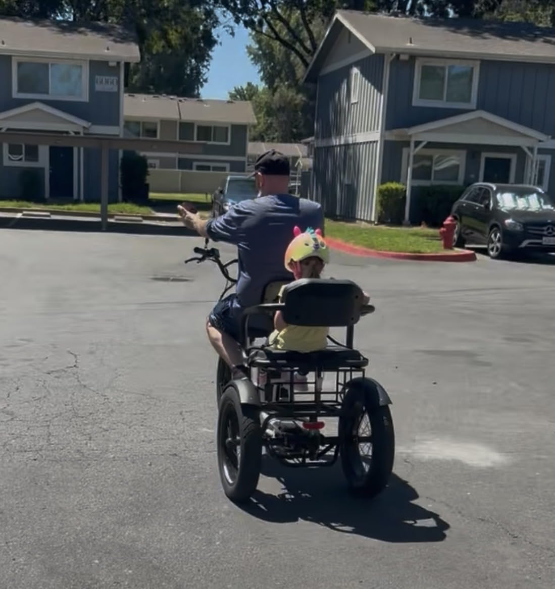 Vivi FAM01 Electric Tricycle for Adults with Basket & 2 Seater, Peak 1500W Motor e Trike, 20''X4'' Fat Tire 3 Wheel E Bike, 48v 18AH Removable Battery, Rear Differential Bicycle, Pedal-Assist 75+ Mile customer photo 1